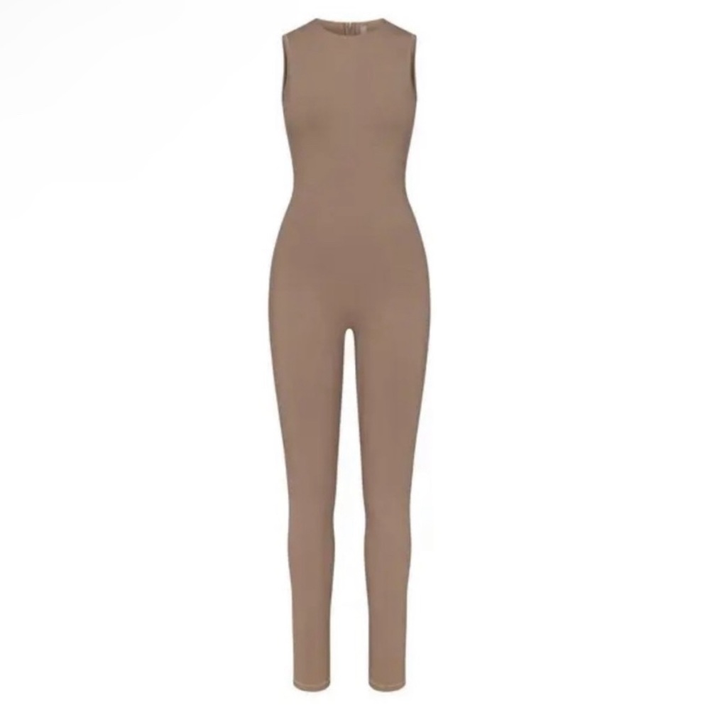 skims • taupe outdoor crew neck sleeveless catsuit